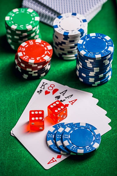 Live baccarat table on god 77 mobile app